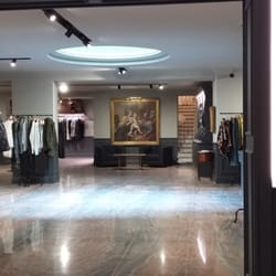 Marcos Mondovi' - Interno negozio, nuovo lucernario