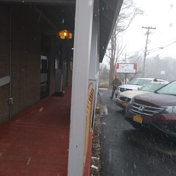 La Cucina Della Nonna - Of course its snowing hard in April....at least it isn't sticking :p - Pizza Near Me - Jamestown, New York La Cucina Della Nonna - Of course its snowing hard in April....at least it isn't sticking :p - Pizza Near Me - Jamestown, New York