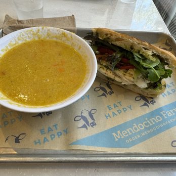 Mendocino Farms - Pesto Chicken and Corn Chowder - Salad Near Me - Glendale, California Mendocino Farms - Pesto Chicken and Corn Chowder - Salad Near Me - Glendale, California
