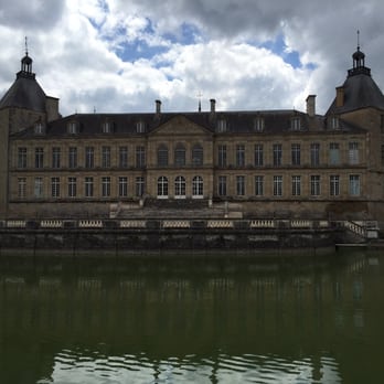 Château de Sully - Arrière du château - Castles Near Me
