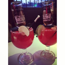 Bujia Strawberry Margaritas... Sooo good! Bujia Strawberry Margaritas... Sooo good!