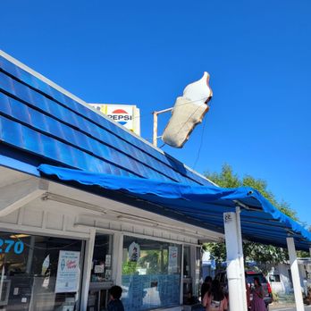 Pepper Tree Frosty - Ice Cream & Frozen Yogurt Near Me - Vista, California Pepper Tree Frosty - Ice Cream & Frozen Yogurt Near Me - Vista, California