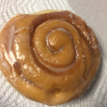 Dawn Donuts - delicious cinnamon roll - Donuts Near Me - Houston, Texas