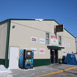 Hank's Live Bait & Tackle