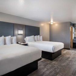 Surestay Hotel By Best Western Ukiah - Double Queen Guestroom