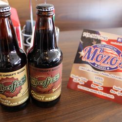 Mozo's Great American Heroes
