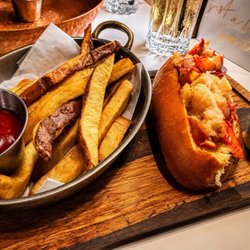 Lobster Roll