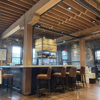 R Wine Bar & Kitchen - a view of the bar - Wine Bars Near Me - Sioux Falls, South Dakota