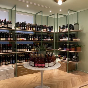 Golden Hour Wine - Beer, Wine & Spirits Near Me - Orlando, Florida Golden Hour Wine - Beer, Wine & Spirits Near Me - Orlando, Florida
