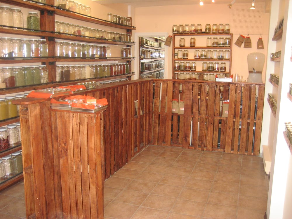 SPICE STATION Updated September 2024 5610 Avenue Monkland, Montréal