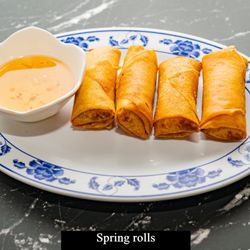 KH Pho And Grill - A1 - spring Rolls