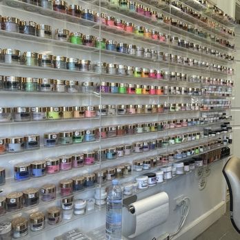 SERENE NAILS - Nail Salons Near Me - Honolulu, Hawaii