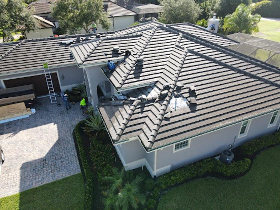 Slide of FoxHaven Roofing Group