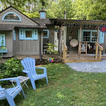 Hidden Trails Coffeehouse - Coffee shop - Coffee & Tea Near Me - Hendersonville, North Carolina