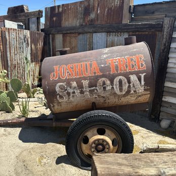 Joshua Tree Saloon - Dive Bars Near Me - Joshua Tree, California Joshua Tree Saloon - Dive Bars Near Me - Joshua Tree, California