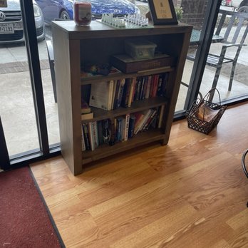 Pan Dulce Bakery & Cafe - Some books and games for leisure - Bakeries Near Me - San Antonio, Texas Pan Dulce Bakery & Cafe - Some books and games for leisure - Bakeries Near Me - San Antonio, Texas