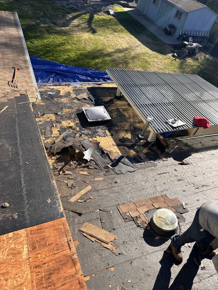 Slide of Reliable Roofing Loomis