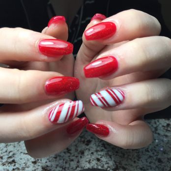 Emma V. Nail Art - Candy cane - Nail Technicians Near Me - Langley, British Columbia