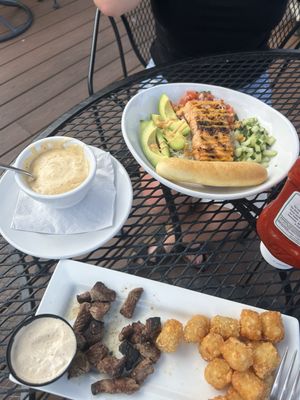 Blue Heron Grill by null