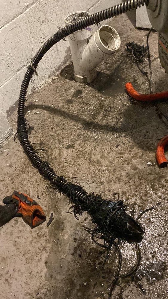 Slide of Discovery Plumbing Drain Solutions