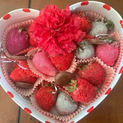 Jeanette's Sweet Treats - Chocolate dipped glitter strawberries chocolates and a flower perfect for Valentine's Day