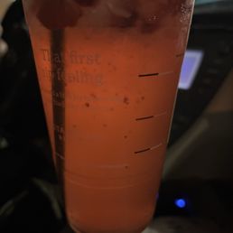 venti strawberry açaí lemonade venti strawberry açaí lemonade
