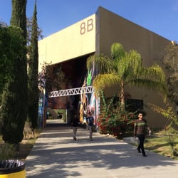 Facultad de Idiomas UABC - Edificio de practicas.