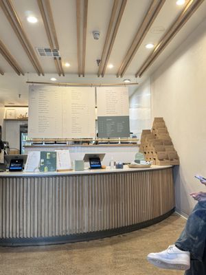 OMOMO TEA SHOPPE by null