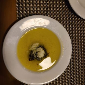 Ascione Bistro - Olive oil and a spice - Italian Near Me - Chicago, Illinois