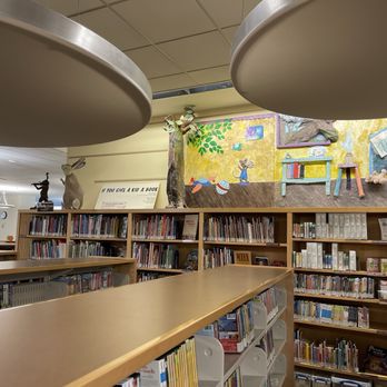 Eugene Public Library - Libraries Near Me - Eugene, Oregon