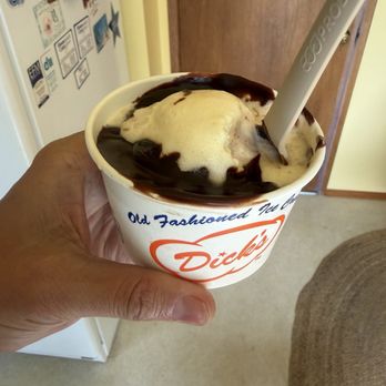 Dick's Drive-In - Hot fudge sundae - Burgers Near Me - Edmonds, Washington
