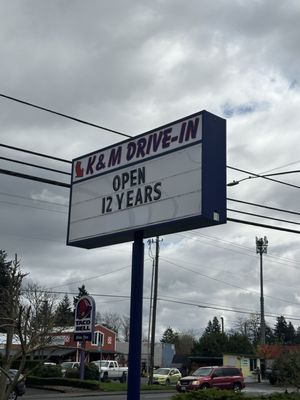 K&M Drive-In by null