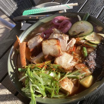 600 Kitchen & Bar - Pork Belly Ramen - American Near Me - Kalamazoo, Michigan