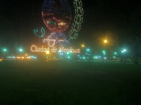 Plaza Independencia by null