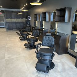 The Grooming Lounge - Luxury hair cut experience