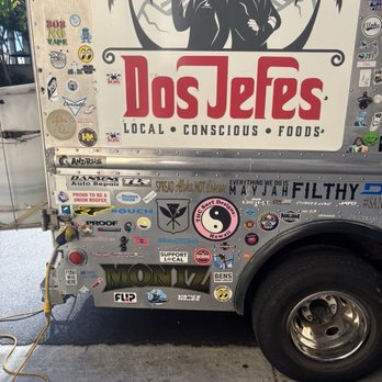 Dos Jefes - Tacos Near Me
