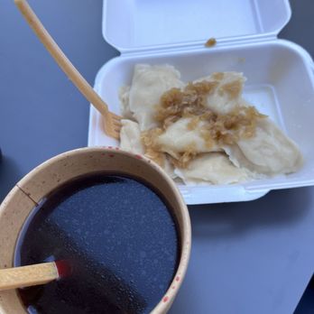 Przystanek Pierogarnia - Beet soup and Ruskie pierogi - Pierogis Near Me - Kraków, Massachusetts Przystanek Pierogarnia - Beet soup and Ruskie pierogi - Pierogis Near Me - Kraków, Massachusetts