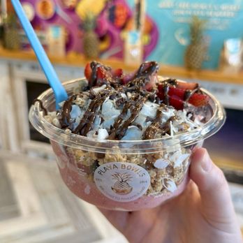 Playa Bowls - Stupid Cupid - Juice Bars & Smoothies Near Me - Addison, Texas