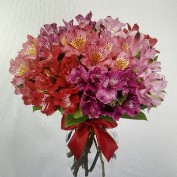 Ruth’s Roses - What I ordered - Floral Designers Near Me