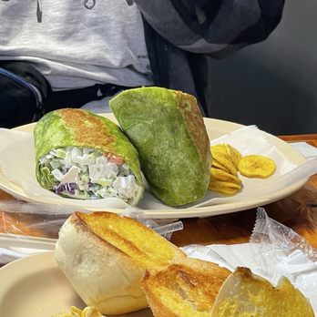 Dulce Aroma - Chicken wrap - Breakfast & Brunch Near Me - Fajardo, Puerto Rico Dulce Aroma - Chicken wrap - Breakfast & Brunch Near Me - Fajardo, Puerto Rico