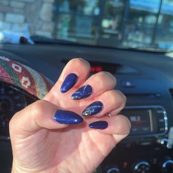 Oscar Nails & Spa - Nail Salons Near Me - Tempe, Arizona