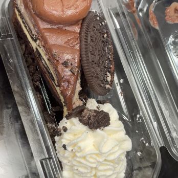 The Cheesecake Factory - Oreo Dream Extreme Cheesecake - Desserts Near Me - Anaheim, California The Cheesecake Factory - Oreo Dream Extreme Cheesecake - Desserts Near Me - Anaheim, California
