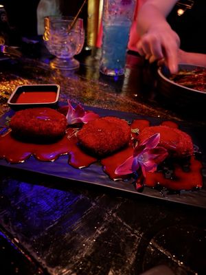 Glitter Gulch Tiki by null