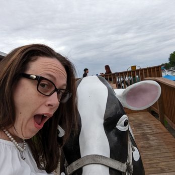 Flippin' Cow - Cow outside the restaurant - Burgers Near Me - Elkhart, Indiana