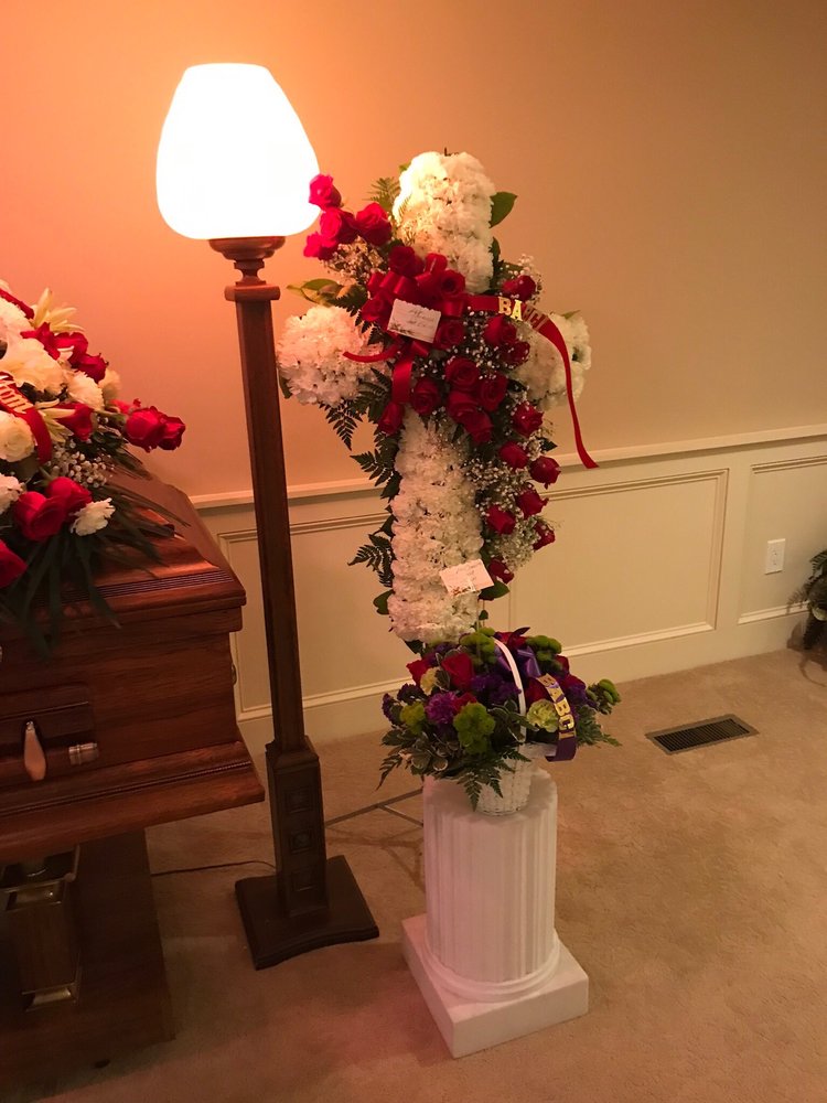 PICCIRILLO THE FLORIST Updated October 2024 25 Photos & 45 Reviews