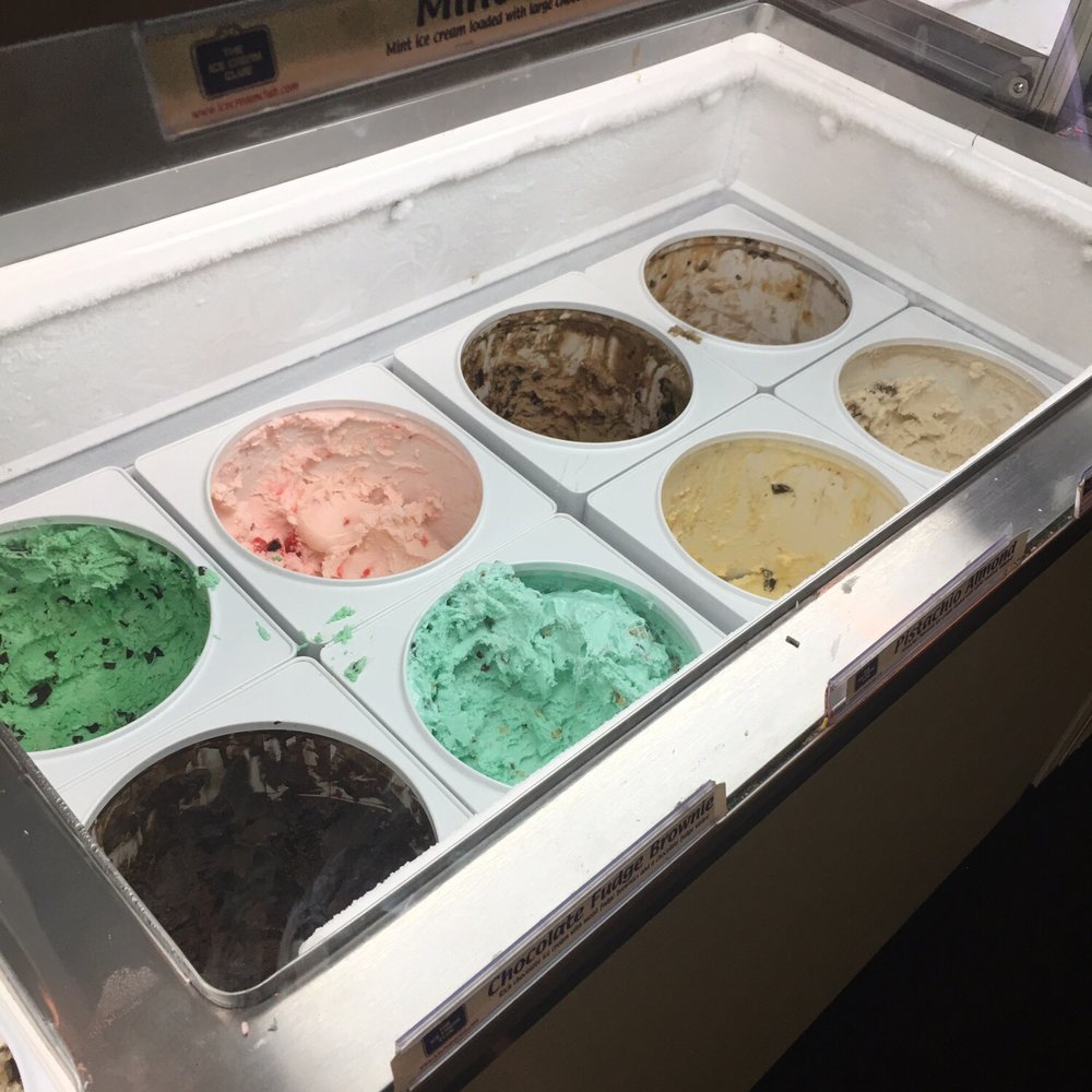 Scoops on First - Ice Cream & Frozen Yogurt Near Me - Fort Myers, Florida