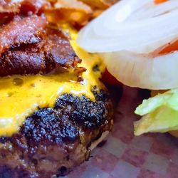 KDs Family Restaurant - Yummy hamburger, cooked to perfection