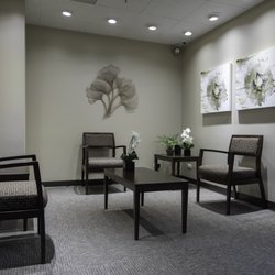 United Vein Centers - Arlington Heights - Waiting Area