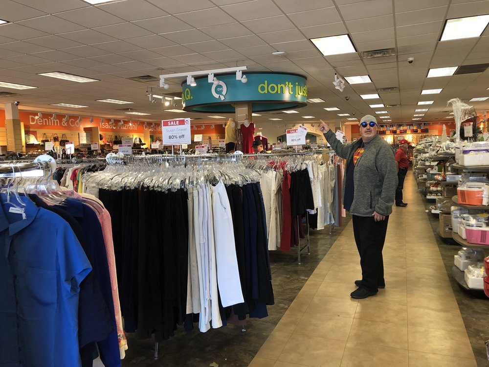 QVC NETWORK RETAIL STORE 20 Reviews 35 S Willowdale Dr, Lancaster