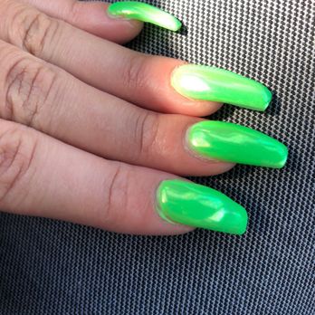 Natomas Nails - Bad paint job/ bulky/bubbley nail pail/ overall disappointing - Nail Salons Near Me - Sacramento, California Natomas Nails - Bad paint job/ bulky/bubbley nail pail/ overall disappointing - Nail Salons Near Me - Sacramento, California